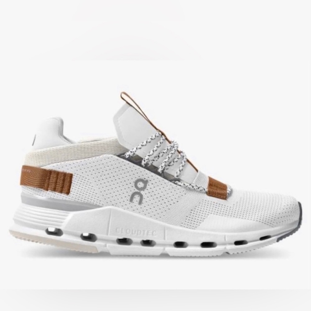 NIB On Cloudnova Running Shoes